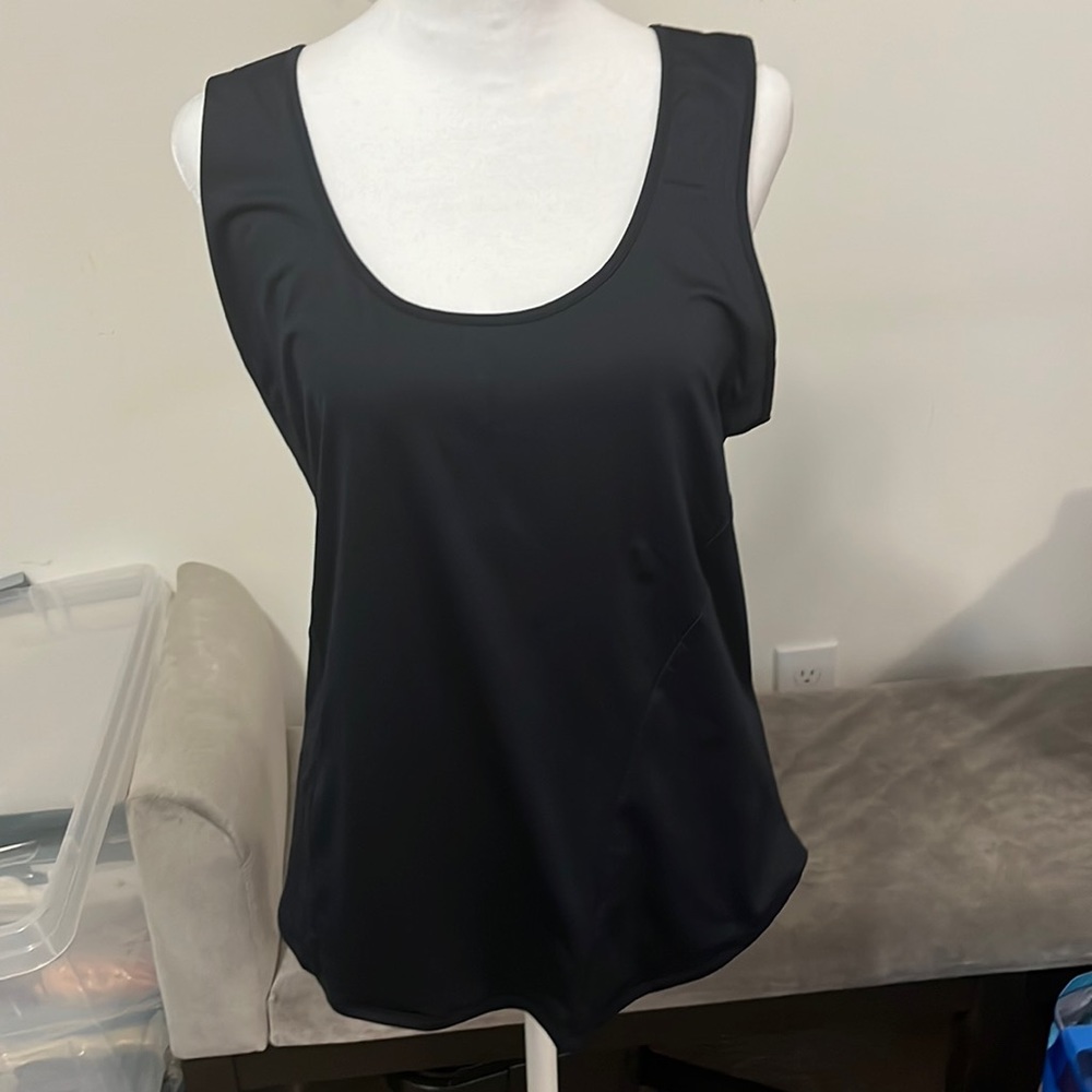 5.NWT Black buff bunny tank xl